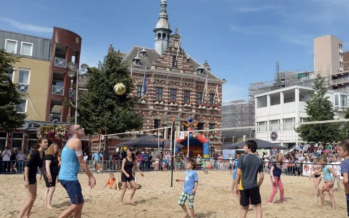 Twan gaat dit weekend beachvolleyballen in Kerkrade?!