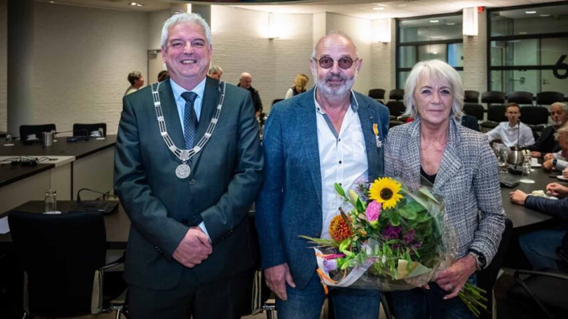 Koninklijke onderscheiding voor wethouder Harry van de Laar in Beekdaelen