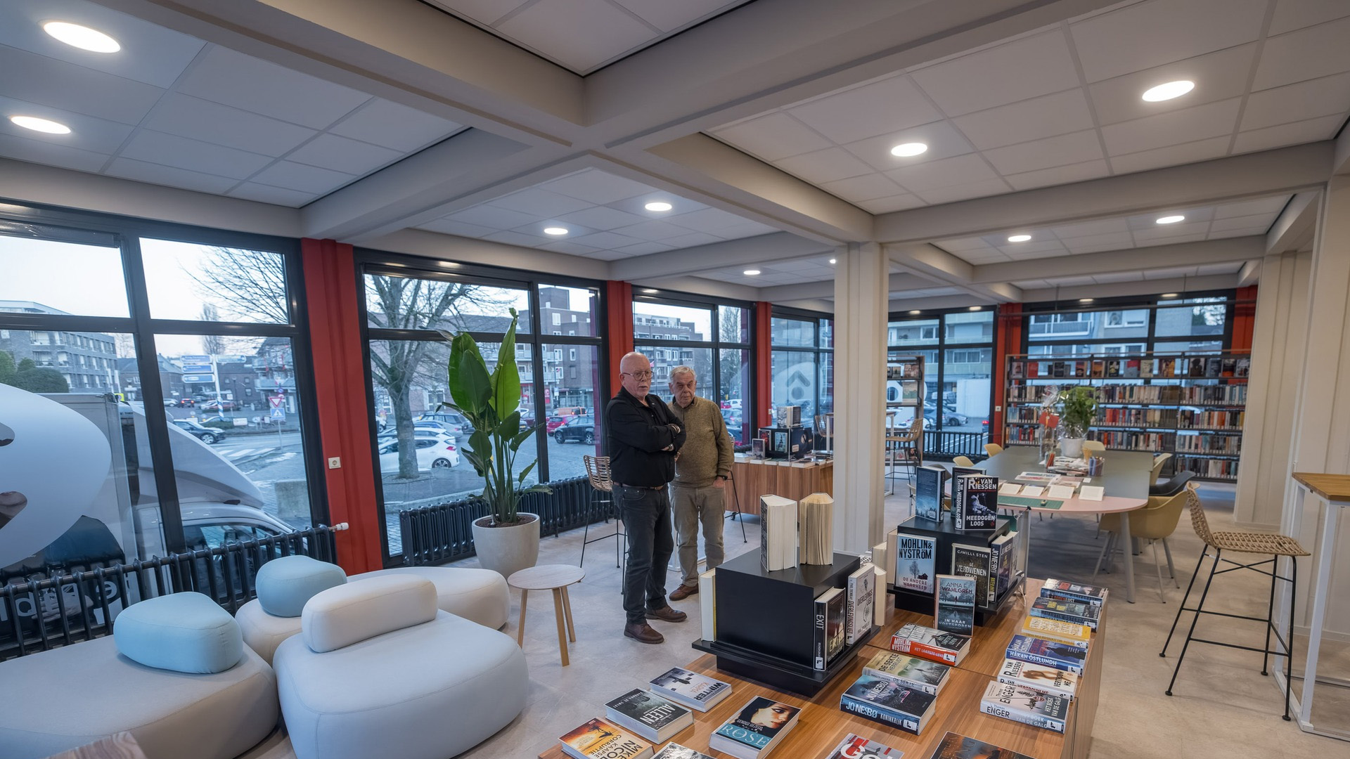 Bibliotheek Eygelshoven feestelijk heropend met nieuwe naam: Mijn Streek Bibliotheek