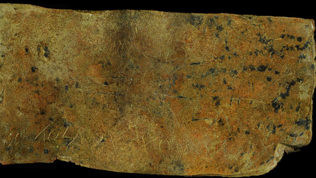 Unieke Romeinse vondst in Heerlen: loden vervloekingstablet met Griekse spreuk