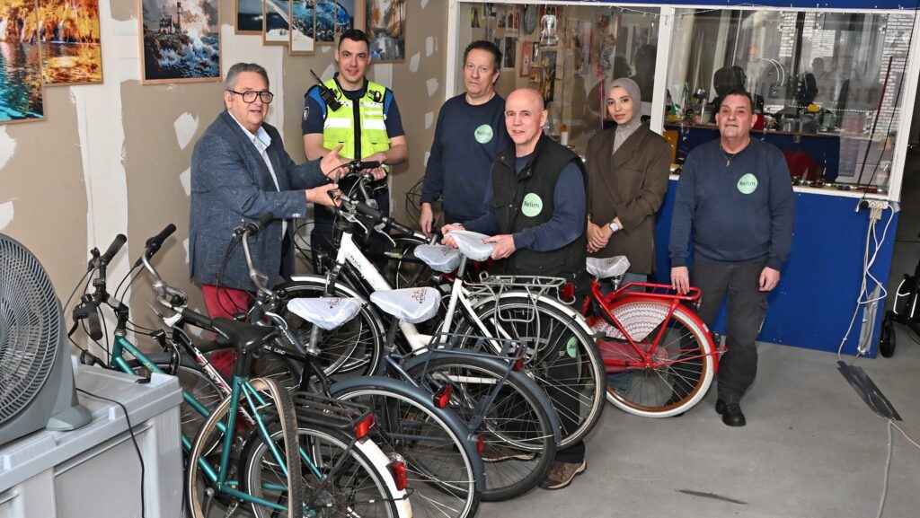 Achtergelaten fietsen krijgen tweede leven via Relim