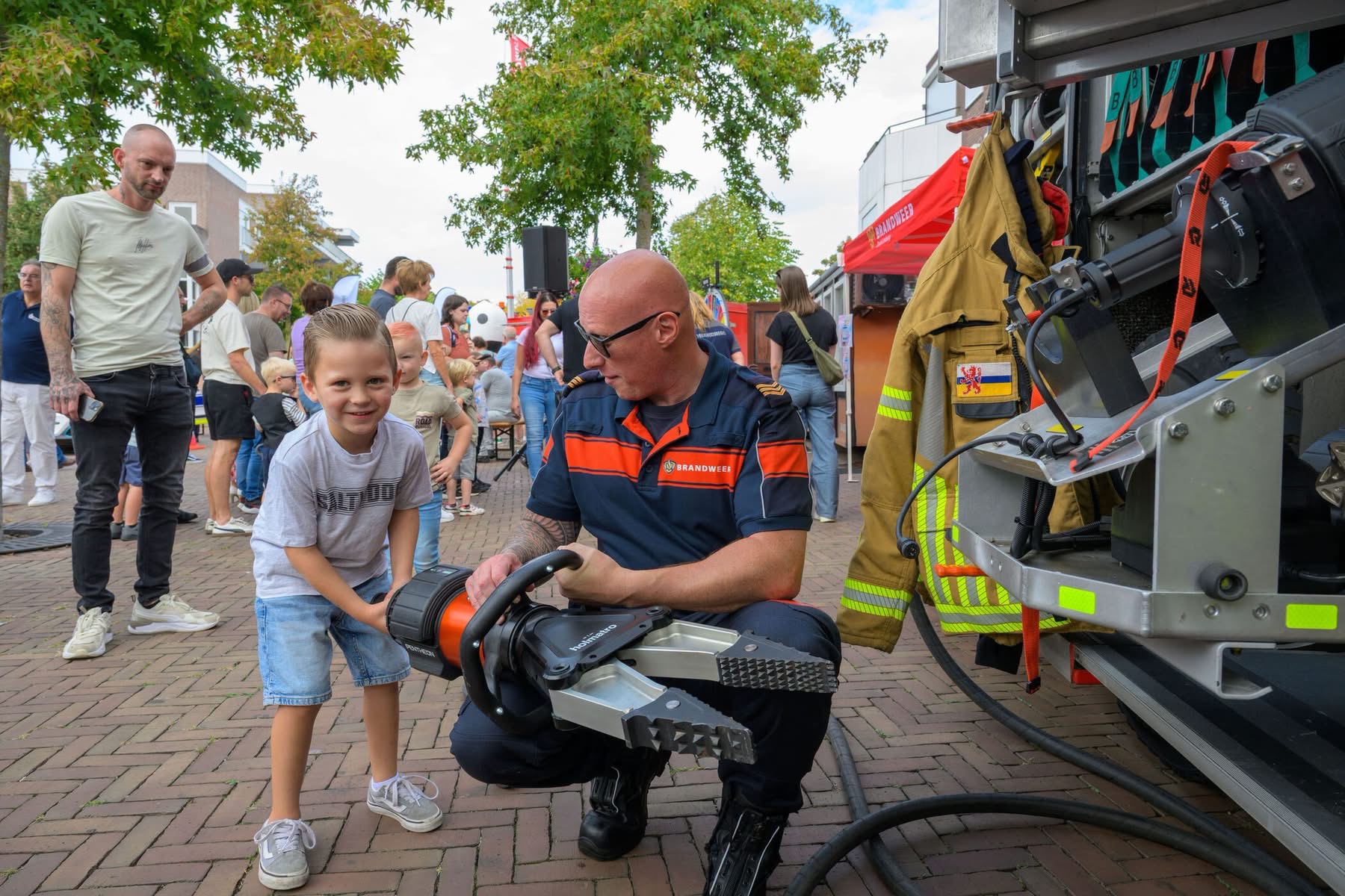 Zwaailichtendag Kerkrade viert tiende editie met hulpdiensten en demonstraties