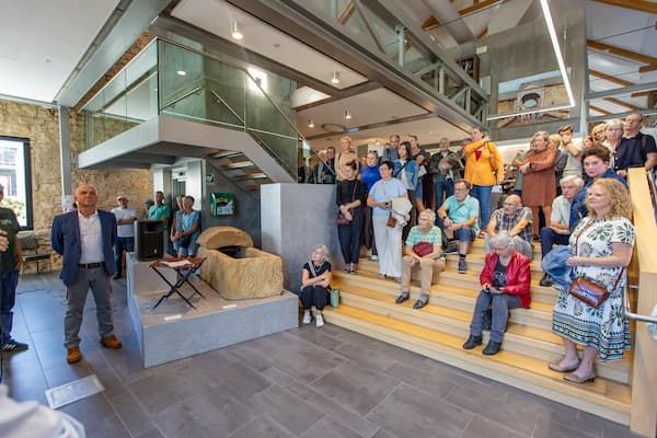 Honderden bezoekers bij opening Romeins Infocentrum Overhuizen
