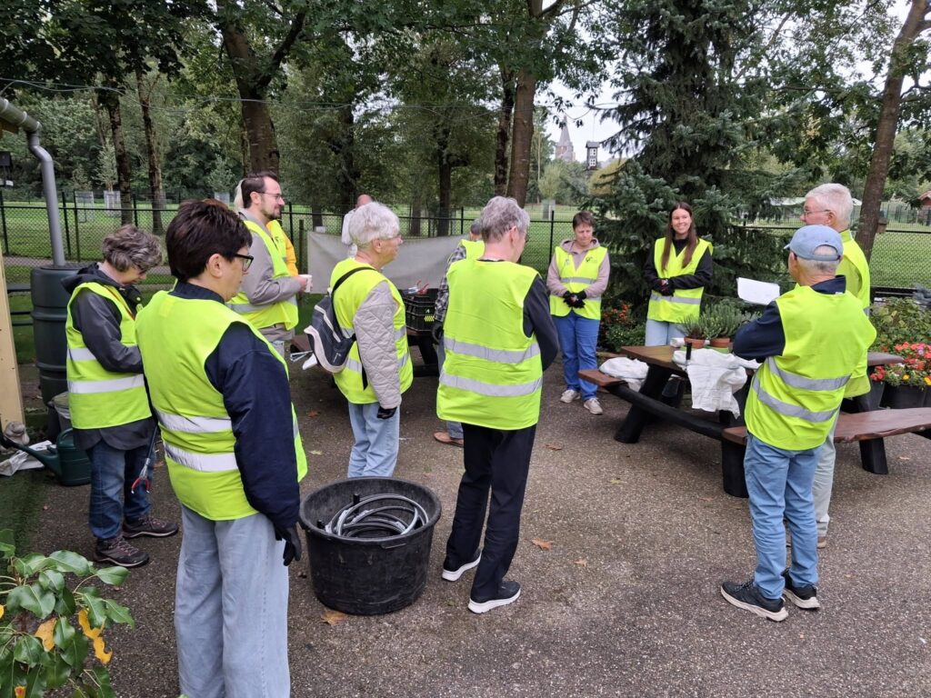Vrijwilligers ruimen zwerfvuil op tijdens World Cleanup Day