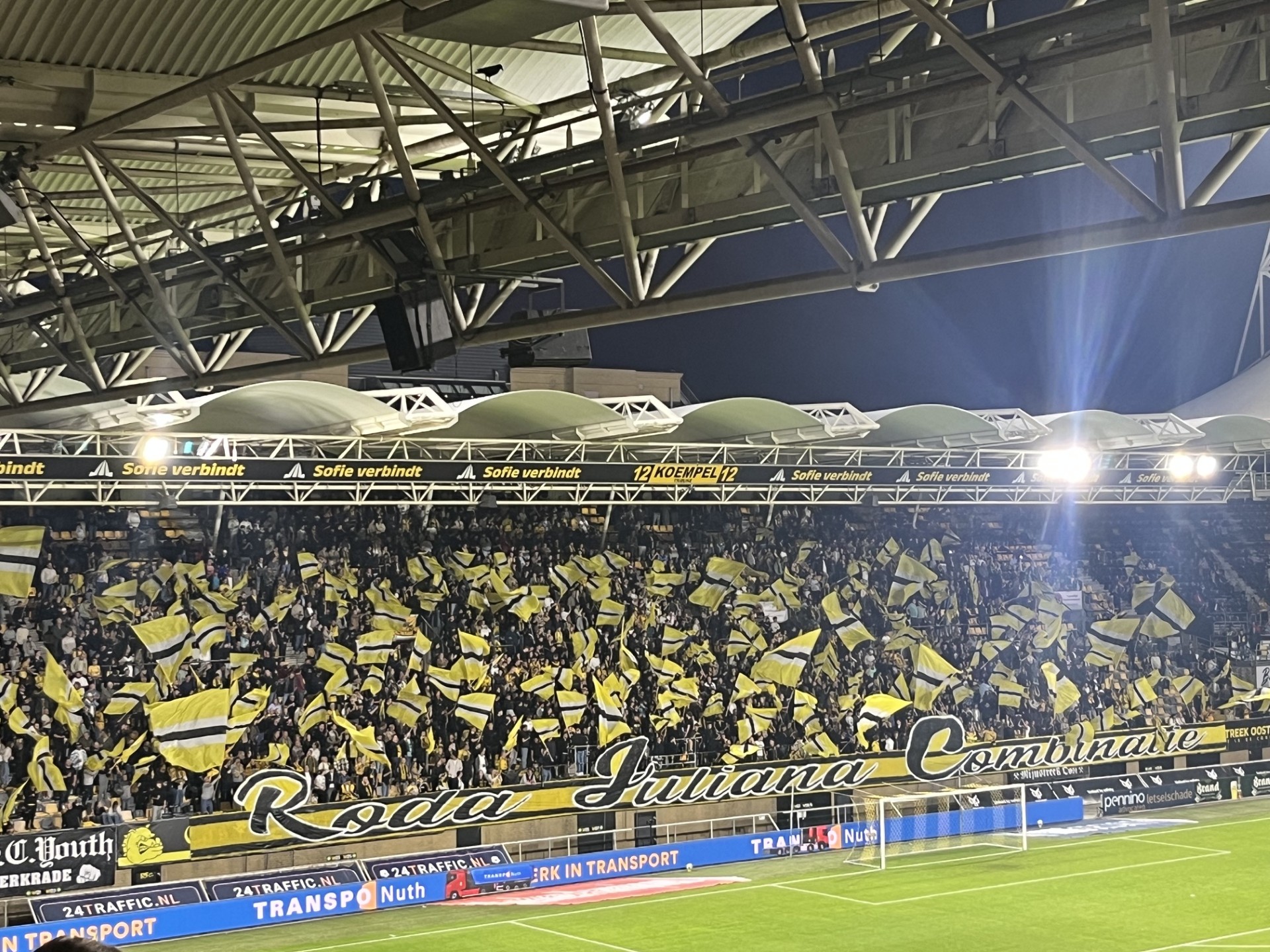 Ultra's Roda JC Kerkrade boycotten nu ook thuiswedstrijden tegen Jong-Teams